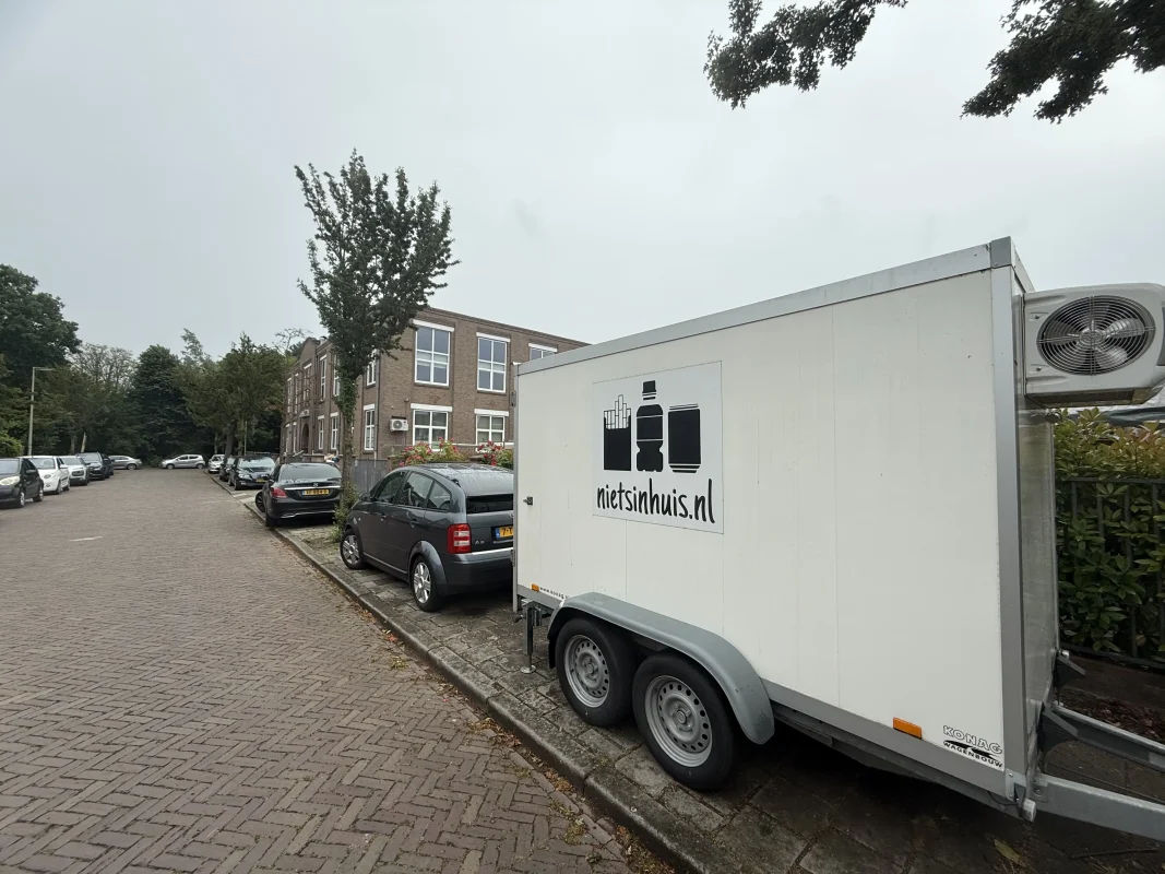 Koelaanhanger huren op locatie Milli Gorus in Deventer
