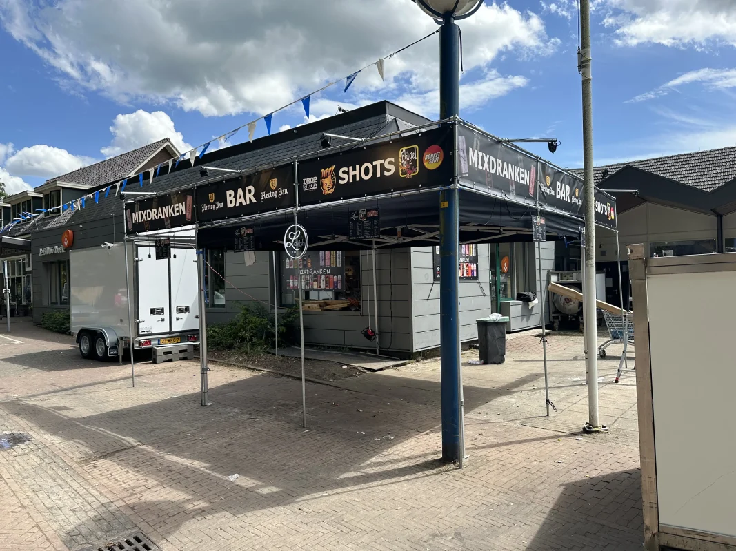 Koelaanhanger huren tijdens dorpsfeest in Schalkhaar